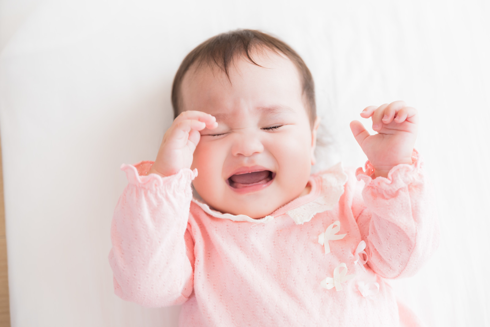 赤ちゃんや保育園児がおやつが離乳食が足りなくて泣く場合の対処法 うわのせ
